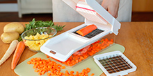 Slicers, graters, kitchen tools